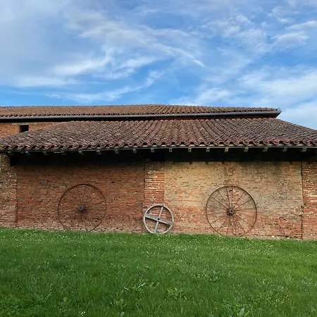 Manoir Du Bouyssou Couette-café 4*