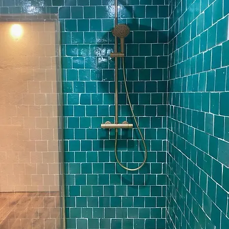 Manoir Du Bouyssou Couette-café 4*