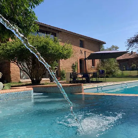 Couette-café Manoir Du Bouyssou