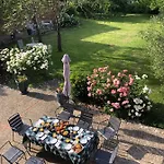 Manoir Du Bouyssou 住宿加早餐酒店 Cintegabelle