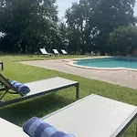 Manoir Du Bouyssou ベッド・アンド・ブレックファスト