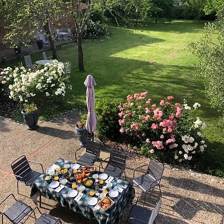 Manoir Du Bouyssou Panzió Cintegabelle