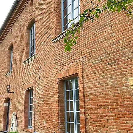 Manoir Du Bouyssou فندق مبيت وإفطار